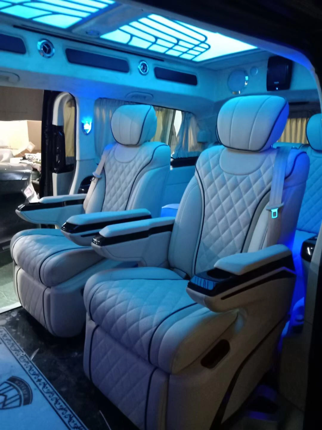 Quais são os padrões para modificação do interior do carro?