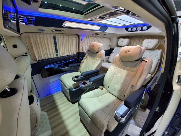 Realização de modificação do interior do carro