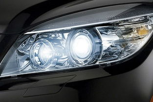Por que não é recomendado trocar a luz LED do farol alto?