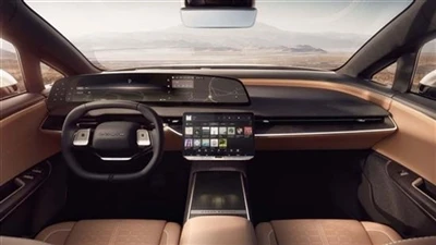 Pescador em êxtase Tesla, antigo rival local, novo carro lúcido lançado