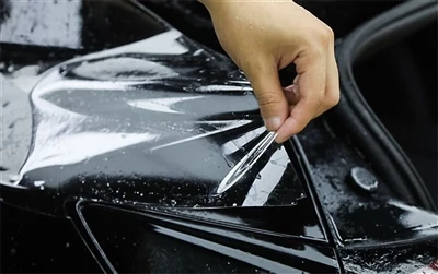 Características do Invisible Car Coat